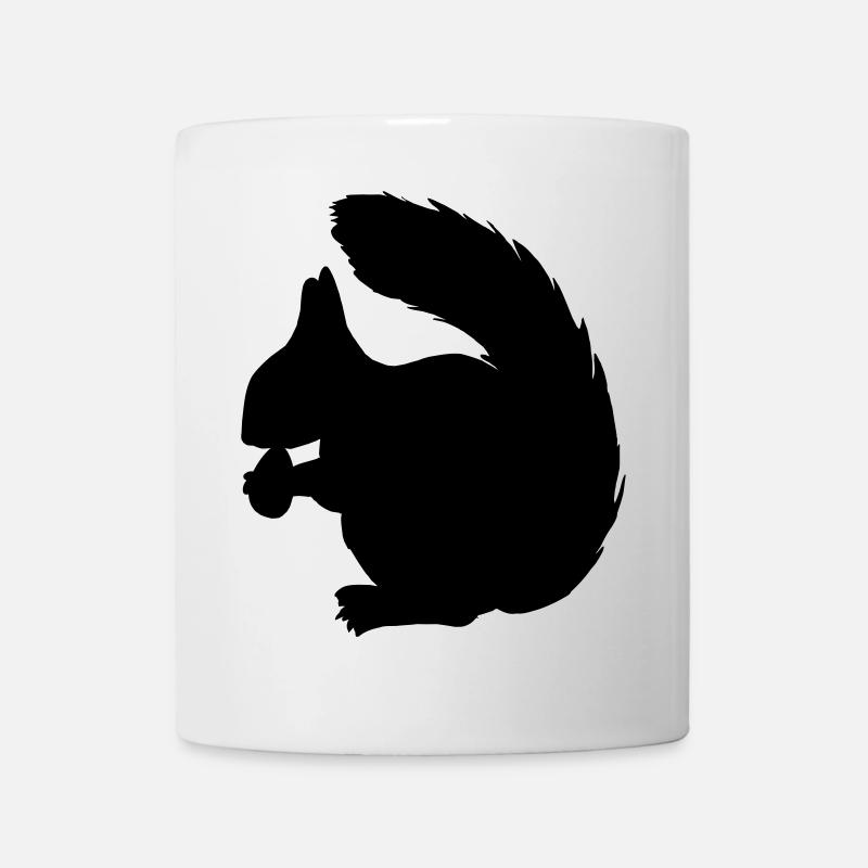 Eichhörnchen mit Nussschattenfigur - Tasse - Weiß