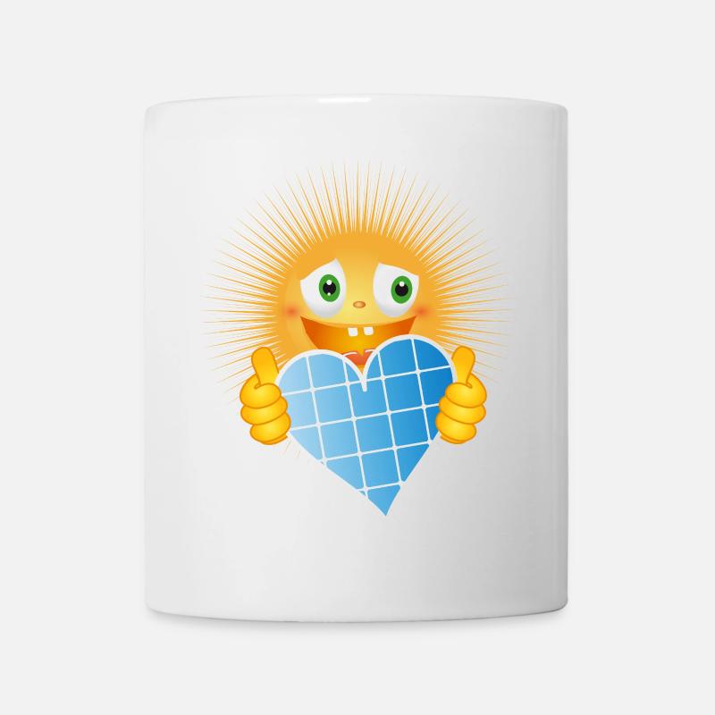 Strahlende Sonne mit Herz aus Solarzellen - Tasse - Weiß