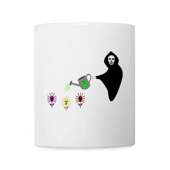 Faucheuse arrosant le jardin de Skull Flowers - Mug blanc - blanc - Devant