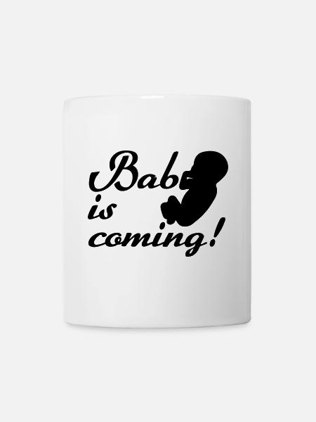 Baby is coming Geburt, Schwangerschaft, Geschenke - Mug - white