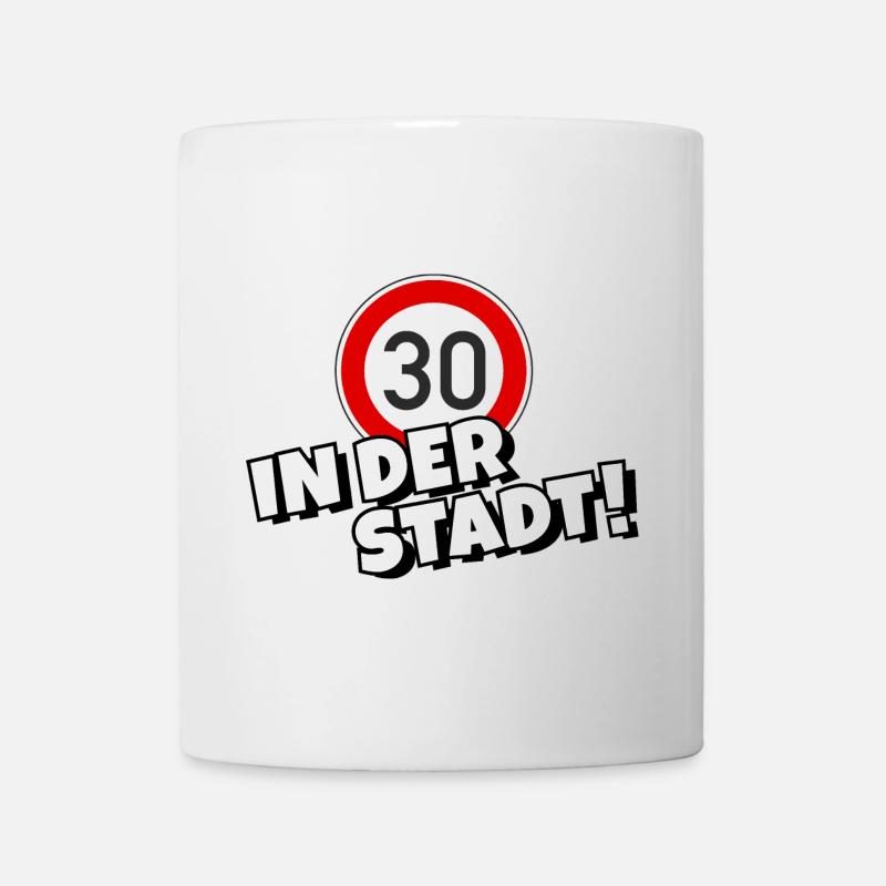 Tempo 30 in der Stadt Tempolimit - Tasse - Weiß