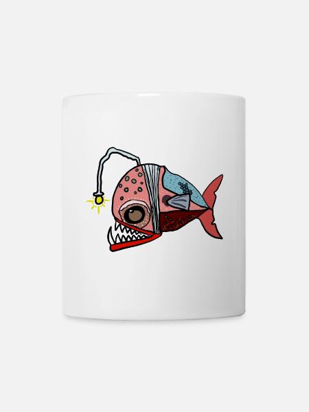 Fischkollage mit Lampenblick Anglerfisch - Tasse - Weiß