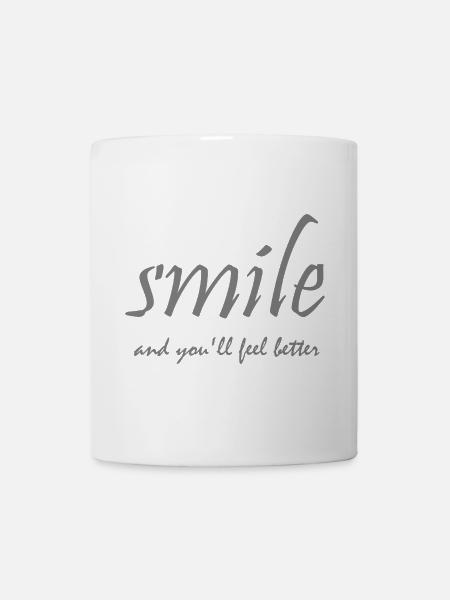 Souriez et vous vous sentirez mieux, Lettrage gris - Mug blanc - blanc