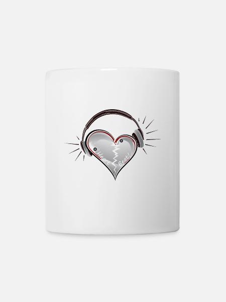 Heartbeat with headphones - Mug - white