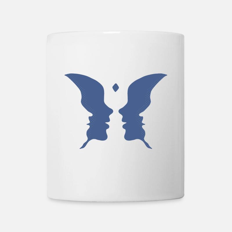 Küssende Gesichter oder ein Schmetterling - Tasse - Weiß