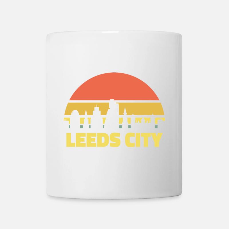 Leeds City Skyline Retro Sunset Silhouette - Mug - white