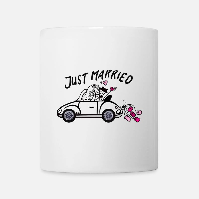 Wedding car in love with hearts - Mug - white
