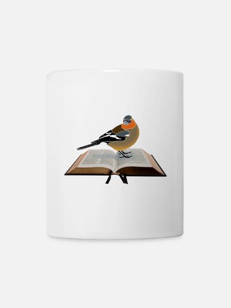 Buchfink auf Buch - Tasse - Weiß