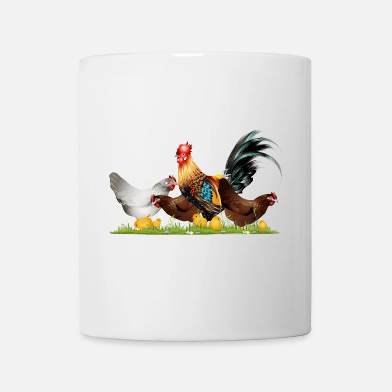 stattlicher Hahn mit Hühner auf dem Hühnerhof - Tasse - Weiß