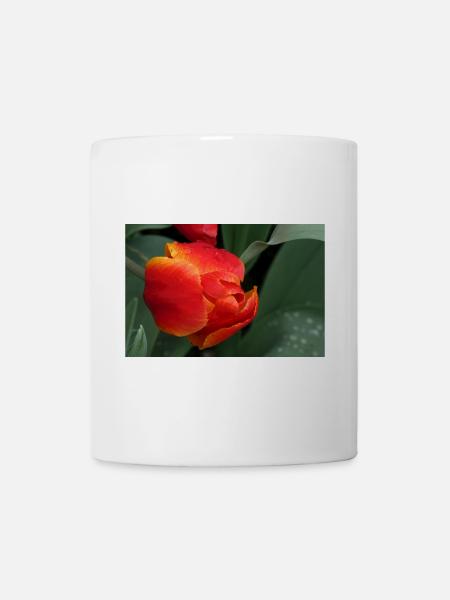 Feurige Tulpenfrische - Tasse - Weiß