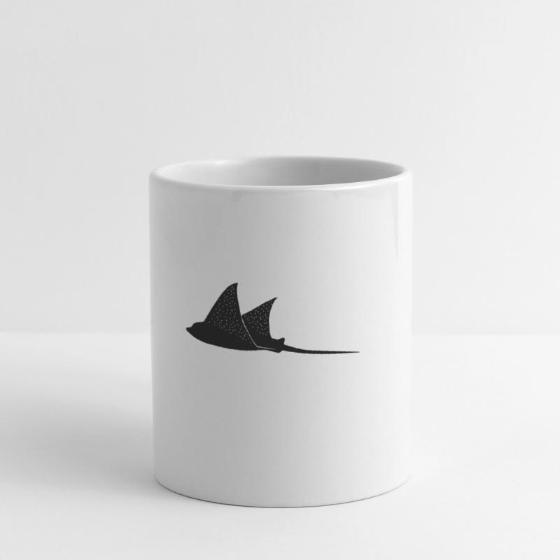 Eagle rays in flight mode Mug