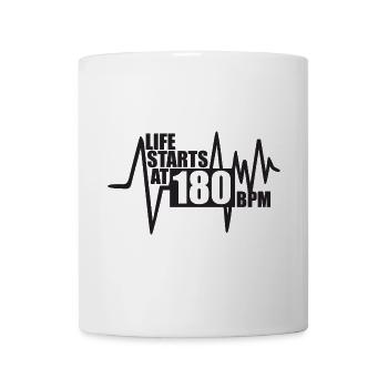 Life starts at 180 BPM - Mug - white - Front