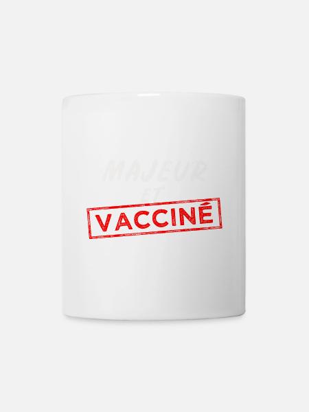 Majeur et vacciné - Mug blanc - blanc