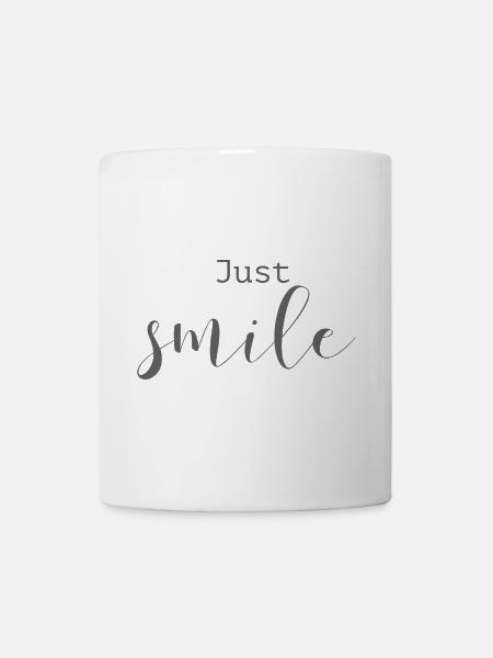 Beaux dictons Positif Il suffit de sourire - Mug blanc - blanc