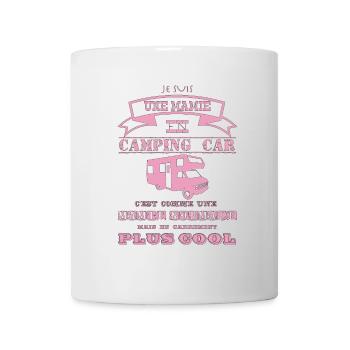 Je suis une mamie en camping Car rose - Mug blanc - blanc - Devant