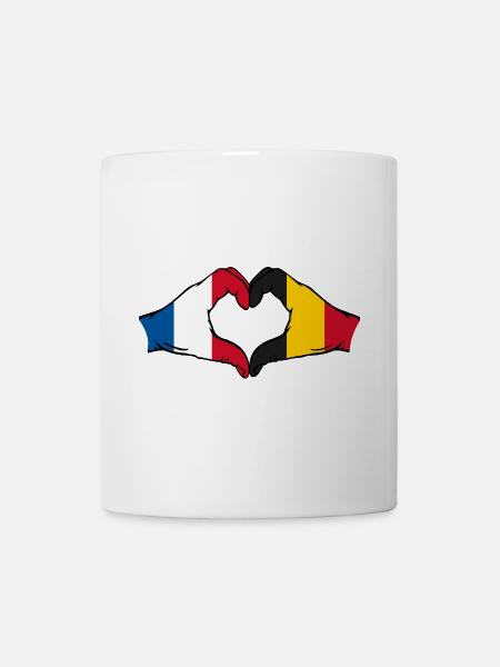 France Belgique mains forme cœur - Mug blanc - blanc