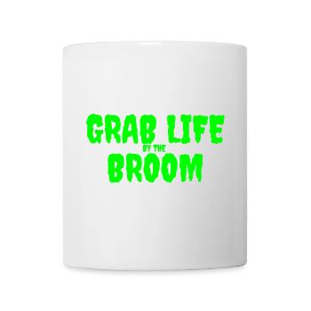 Schnapp dir das Leben vom Besen Grafikdesign - Tasse - Weiß - Vorne