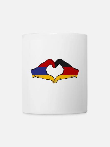 Armenien Deutschland Flagge Hände Herzform - Tasse - Weiß