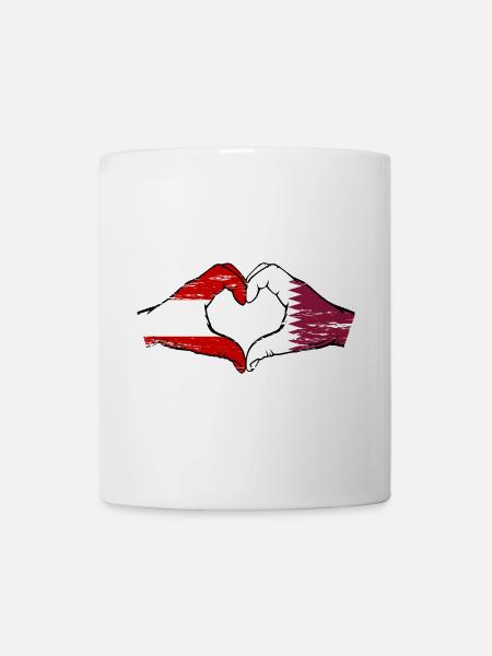 Österreich Katar Flagge Hände Herzform used - Tasse - Weiß
