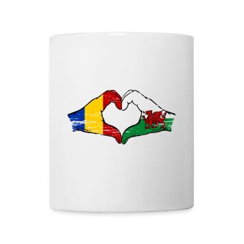 Roumanie Pays de Galles drapeau mains forme de coeur utilisé - Mug blanc - blanc - Devant