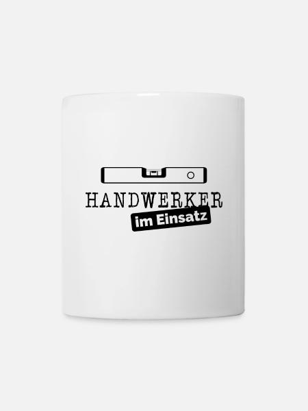 Handwerker im Einsatz Wasserwaage Handwerk Bau - Tasse - Weiß