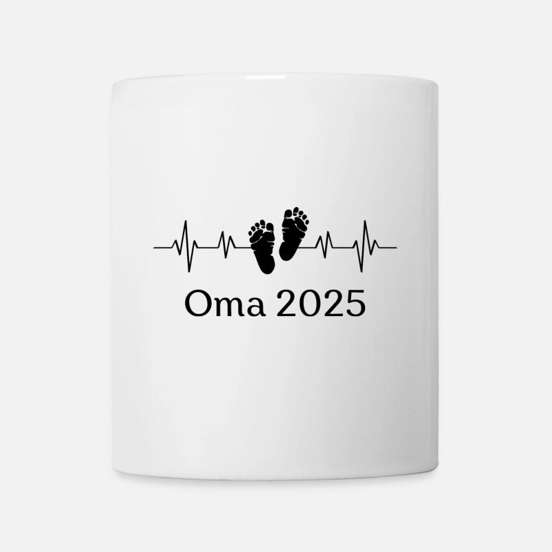 Oma 2025 Herzschlag - Tasse - Weiß