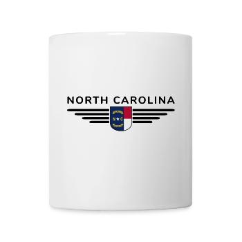 North Carolina Fan T-Shirt – Stylisch & Einzigarti - Tasse - Weiß - Vorne