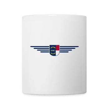 North Carolina Fan T-Shirt – Stylisch & Einzigarti - Tasse - Weiß - Vorne