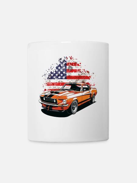 Amerikanisches Muscle-Car mit US-Flagge - Tasse - Weiß