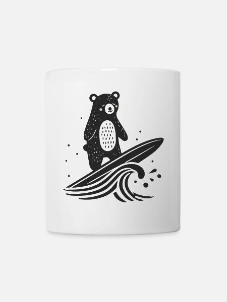 Surfender Bär – Spielerische Tier Illustration - Tasse - Weiß
