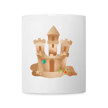 Château de sable avec coquillages et étoiles de mer sur la plage - Mug blanc - blanc - Devant