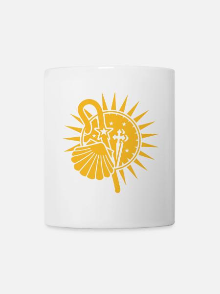 Pilgern Jakobsmuschel mit Pilgerstab und Kreuz - Tasse - Weiß