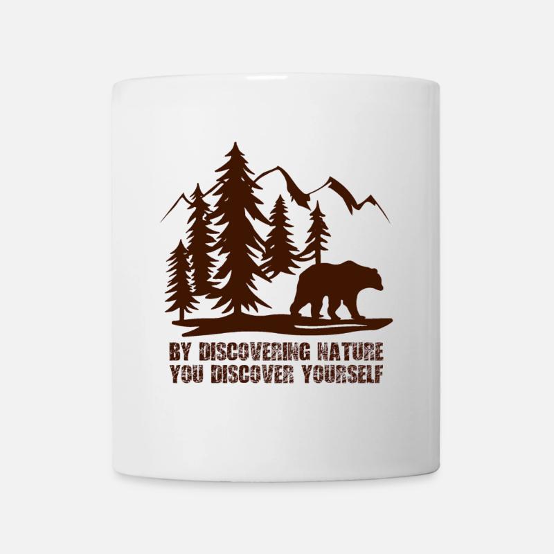 Indem Sie die Natur entdecken, entdecken Sie sich selbst - Tasse - Weiß