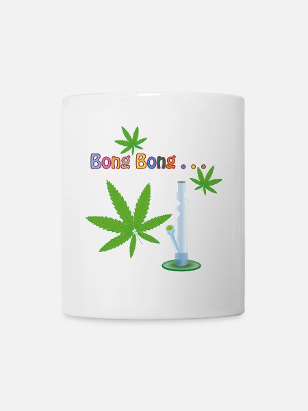 Cannabis Blätter mit Bong - Tasse - Weiß