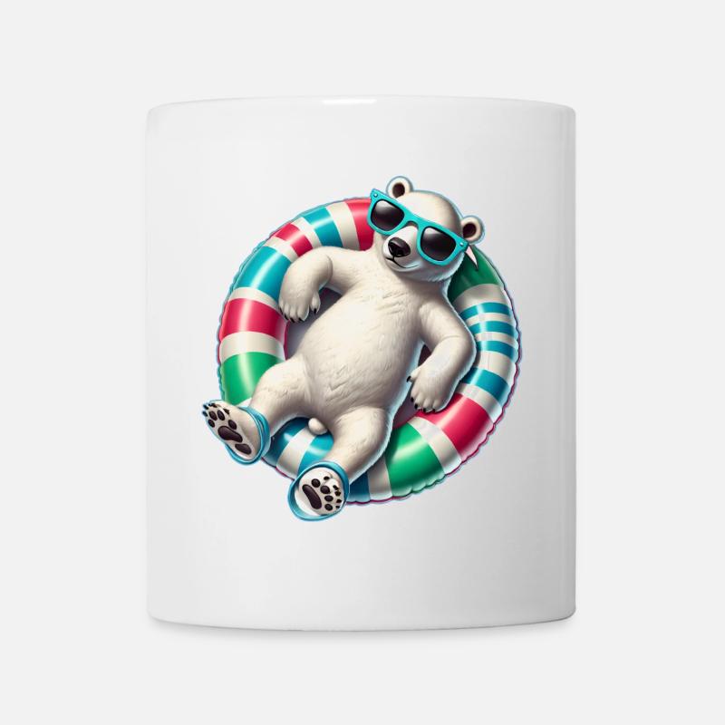 Ein relaxter Eisbär auf einem Schwimmreifen - Tasse - Weiß