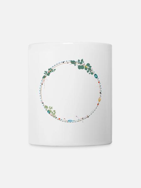 cadre délicat fait de symboles ethno - Mug blanc - blanc
