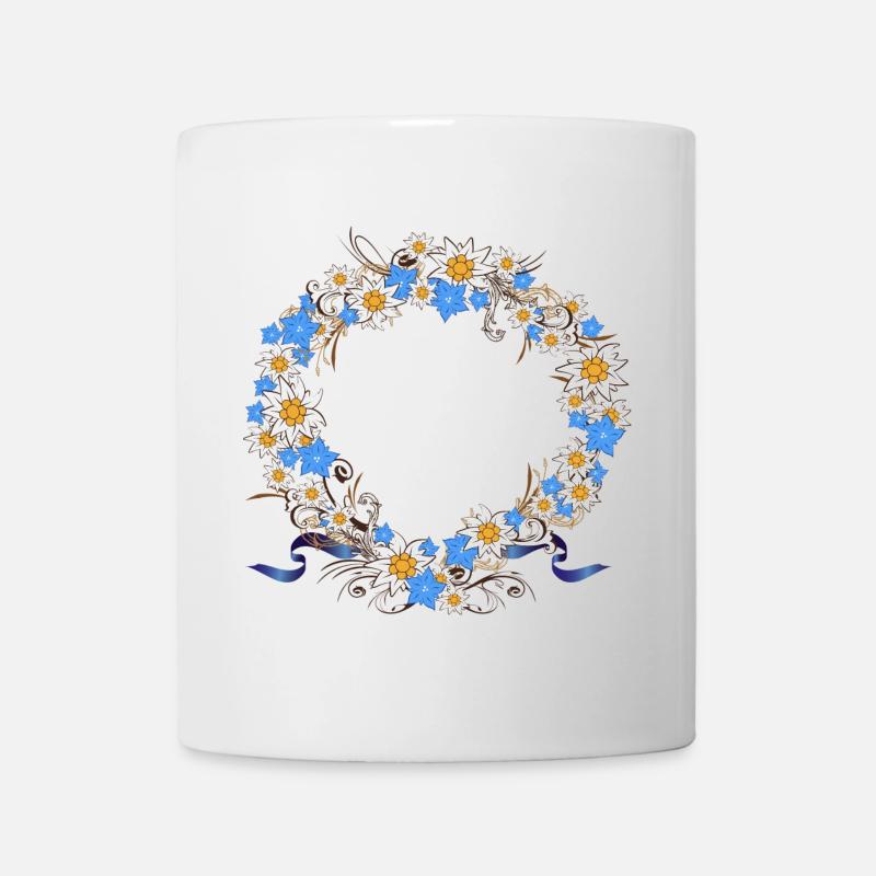 prächtiger Kranz mit Enzian und Edelweiß - Tasse - Weiß