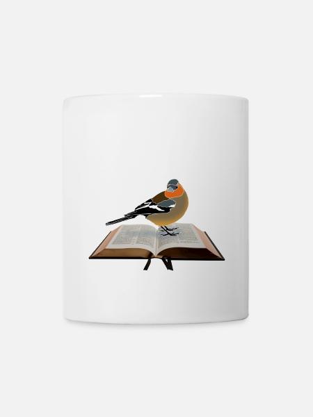 Pinson des arbres sur le livre - Mug blanc - blanc