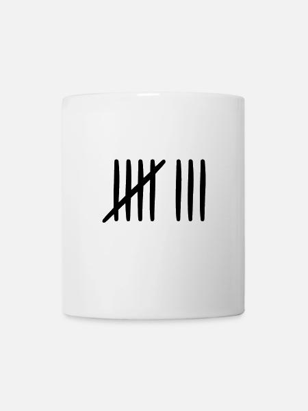 8. Geburtstag Strichliste 8 Jahre alt - Tasse - Weiß