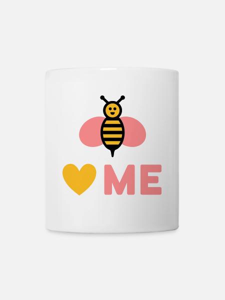 Bees love me (Bee, Heart) - Mug - white
