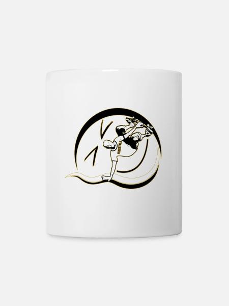 Skateboard in Freestyle - Mug - white