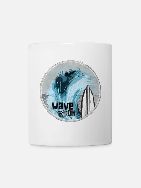 Vague de mer avec design de planche de surf - Mug blanc - blanc