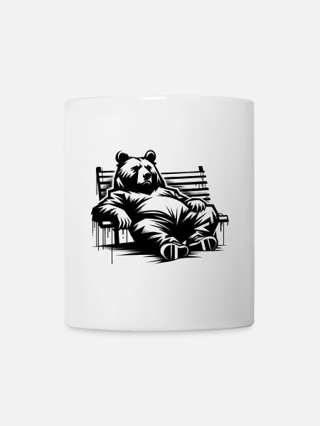 Fauler Bär auf der Parkbank | Berliner Bär - Tasse - Weiß