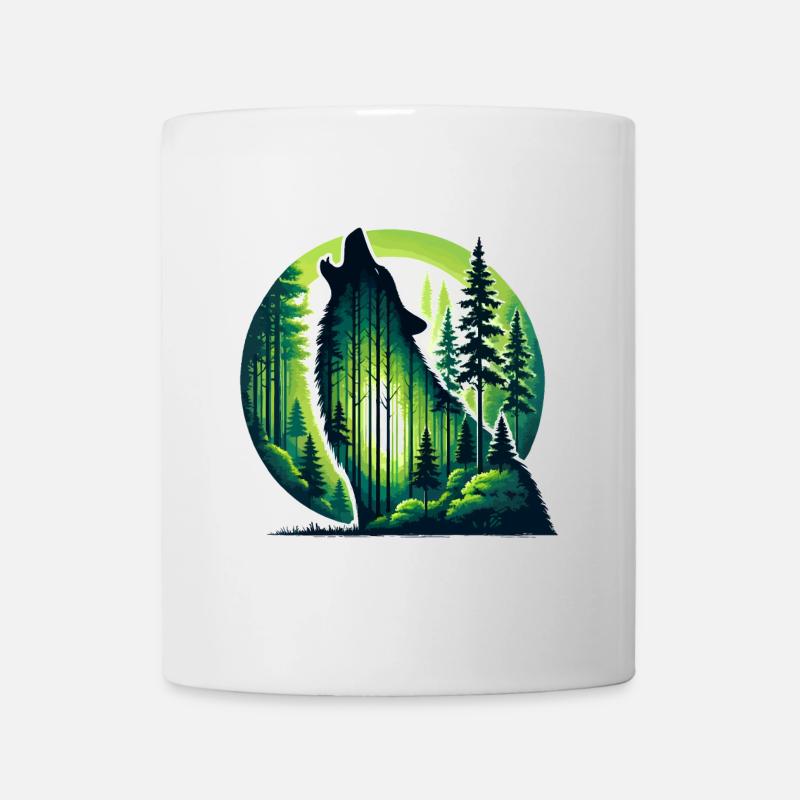 Silhouette heulender Wolf mit grünem Wald - Tasse - Weiß