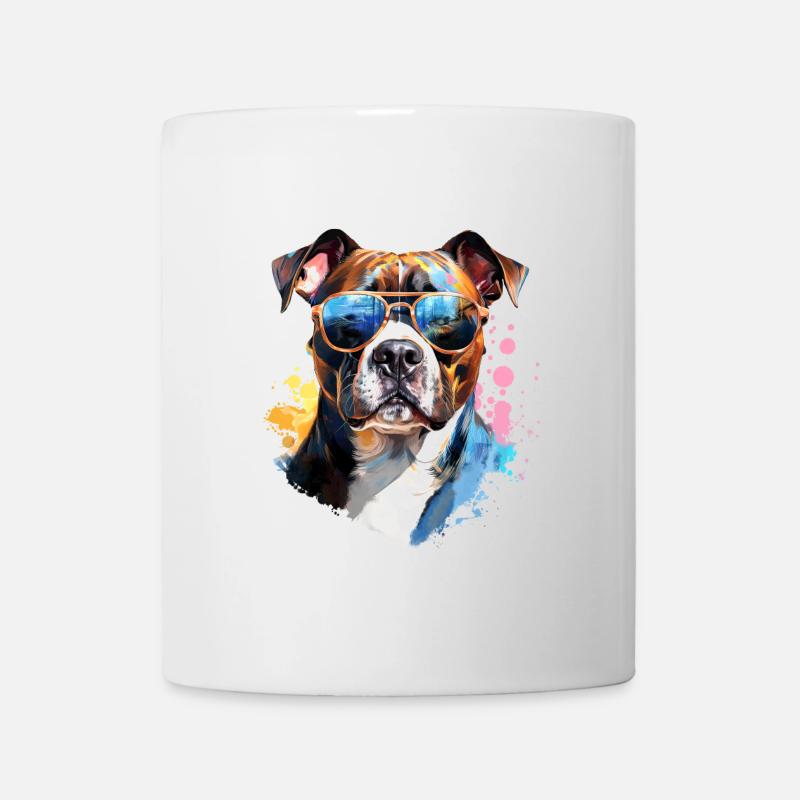 Staffordshire mit Sonnenbrille - Tasse - Weiß