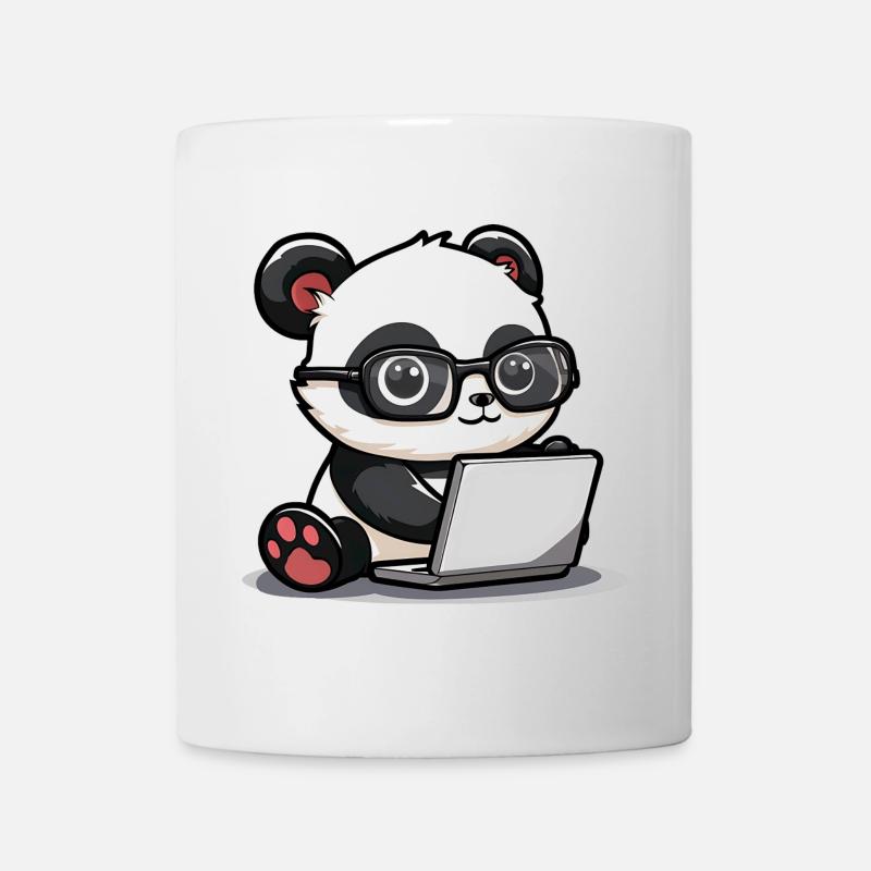 Panda Dessin animé travaillant sur un ordinateur portable avec des lunettes - Mug blanc - blanc