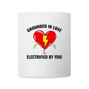 Elektriker Valentine: In der Liebe geerdet - Tasse - Weiß - Vorne