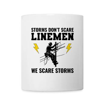 Linemen stürmen furchtloses Stromnetz Elektrizität - Tasse - Weiß - Vorne