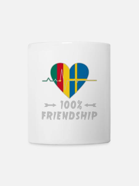100 % amitié entre le Cameroun et la Suède - Mug blanc - blanc