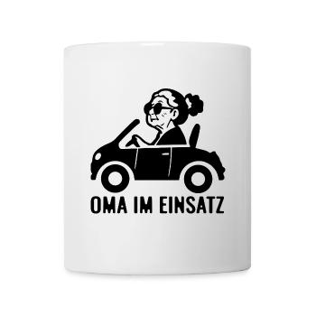 Oma im Einsatz Auto - Tasse - Weiß - Vorne